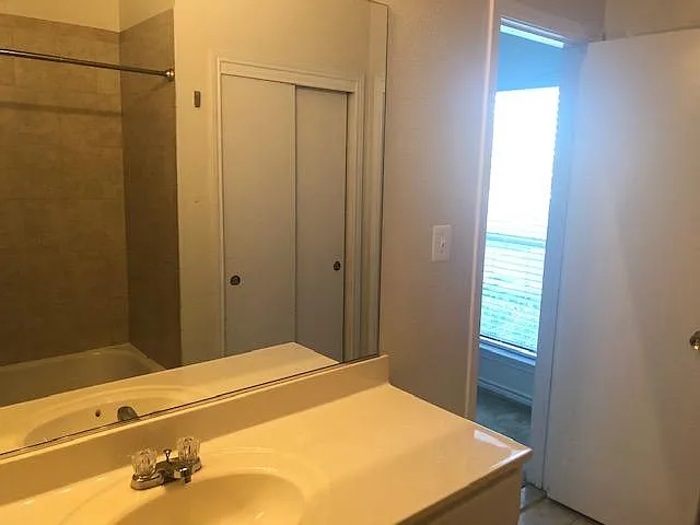 3904 Penderview Dr #708 — Photo 16