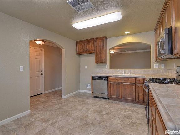 4th image of 1715 Loon Lake St
