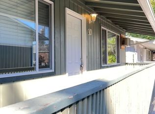 725 Bennett Ave #1-12, Medford, OR 97504