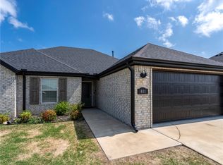 401 Canada Dr, Farmington, AR 72730