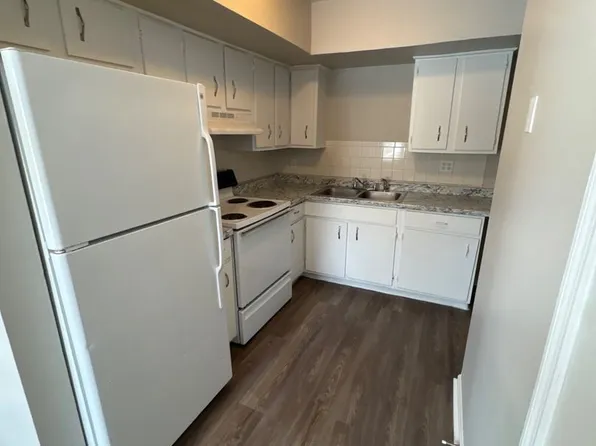 Cross Keys and Woodridge Apartments Now Renting! First Months Rent Free and Security Deposit Spec...