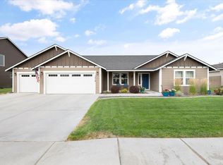 1519 Amber Ave, West Richland, WA 99353