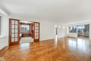 401 East 84th Street, #16A