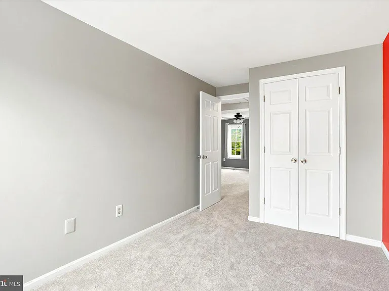 5735 Sunset View Ln — Photo 22