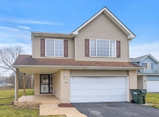 3611 W 137th St, Robbins, IL 60472