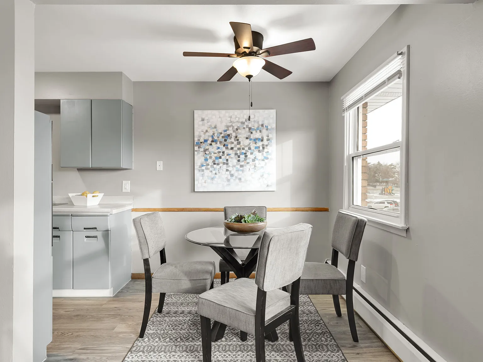 Brentwood Park Townhomes — Photo 4