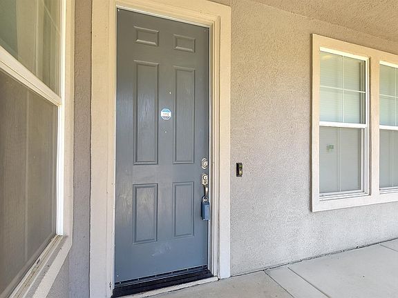 5th image of 1157 Broad Acres Way