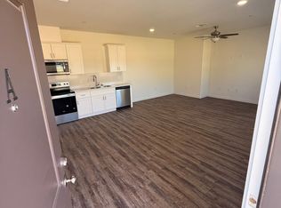 6007 Curvy Hills Dr, Bakersfield, CA 93306