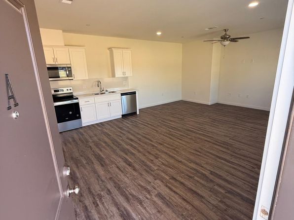 6007 Curvy Hills Dr
