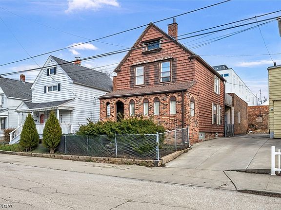 4th image of 1961 Coltman Rd