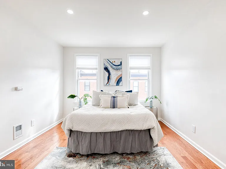 112 N Decker Ave — Photo 21