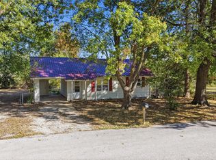 1405 W Benton Street, Buffalo, MO 65622
