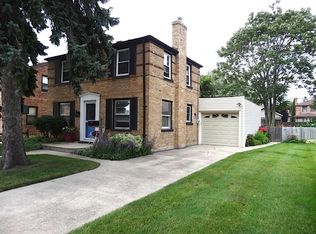 2420 Dwight St., Racine, WI 53403
