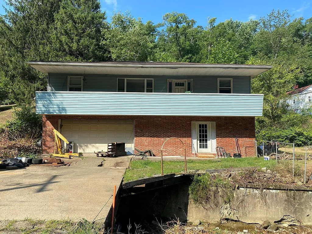 280 Fairmont Ave photo 1