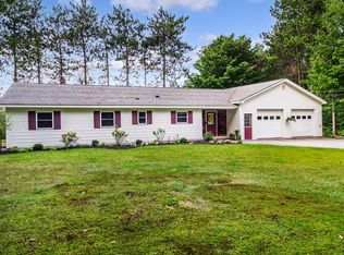 70 Innes Ridge Rd, Wayne, ME 04284