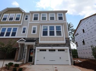 5016 Jowetts Walk Dr, Cary, NC 27519