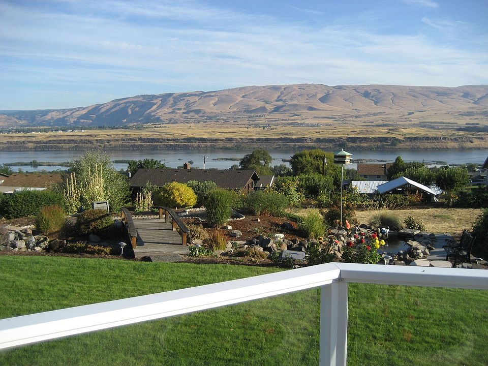View Off Deck