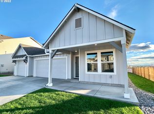 516 E Rosa Ave, Hermiston, OR 97838