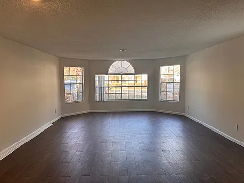 5006 Laguna Bay Cir #63 Photo 1