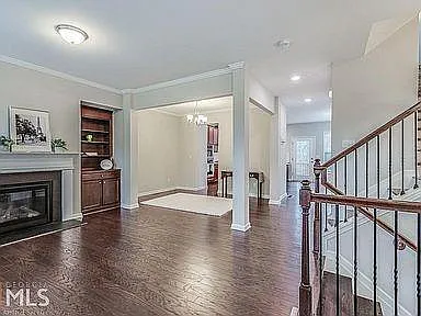 671 Sunset Park Dr — Photo 5