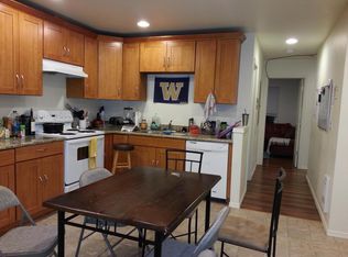 4738 22nd Ave NE, Seattle, WA 98105