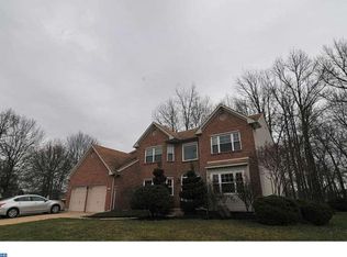 216 Holly Cove Ln, Newark, DE 19702