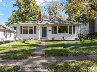 1454 N 6th St, Springfield, IL 62702