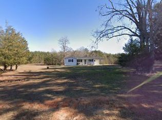 6501 Strawberry Rd, Chatham, VA 24531