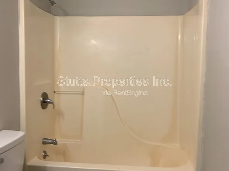 505 N Dickson St #A9 — Photo 5