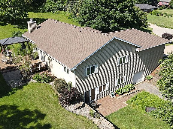 4th image of 11346 Maple Grove Ct