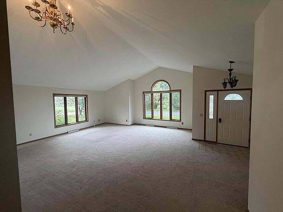 2nd image of 201 S LARCH AVENUE