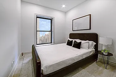 Rented by Bond New York