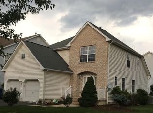 25 Vaccaro Rd, Lawrence Township, NJ 08648