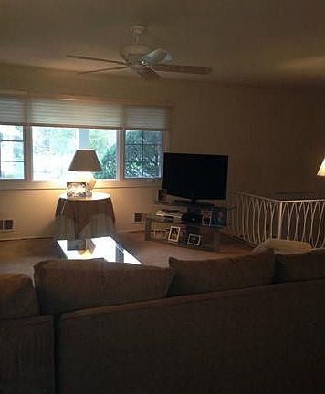 5th image of 7 Christie Dr