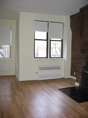 Rented by City Connections Realty | media 21