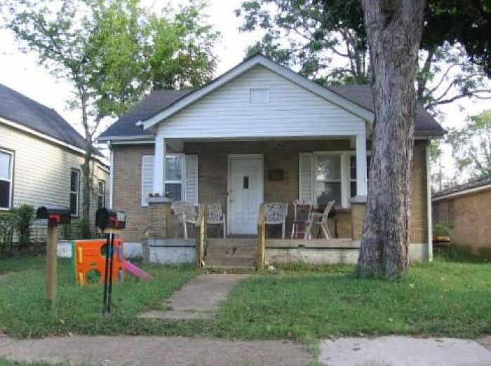 1st image of 203 Treutland Ave #B