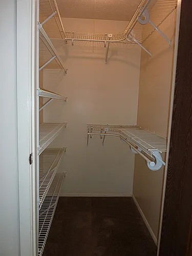 1 bed, 700 sqft, $800 — Photo 3