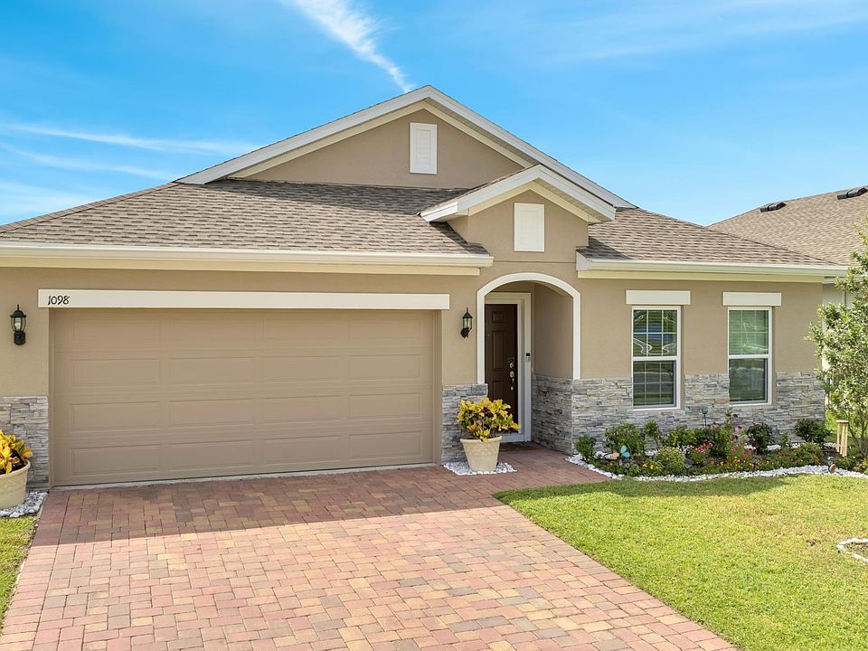 1098 Eagle Tree Ln, Sanford, FL 32771 | Zillow