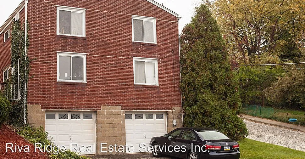 255-259 Capital Ave photo 1