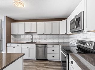 The Summit House, Milwaukee, WI 53202