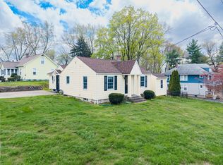 48 Fairview St #15, East Longmeadow, MA 01028