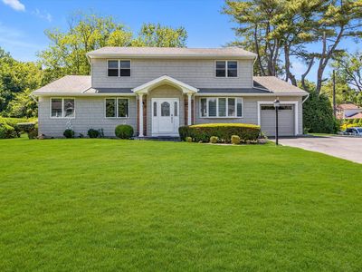20 Village Lane, Hauppauge, NY, 11788