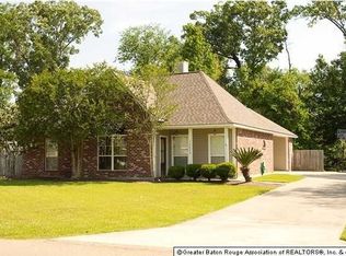 32462 Brandywood Dr, Denham Springs, LA 70706