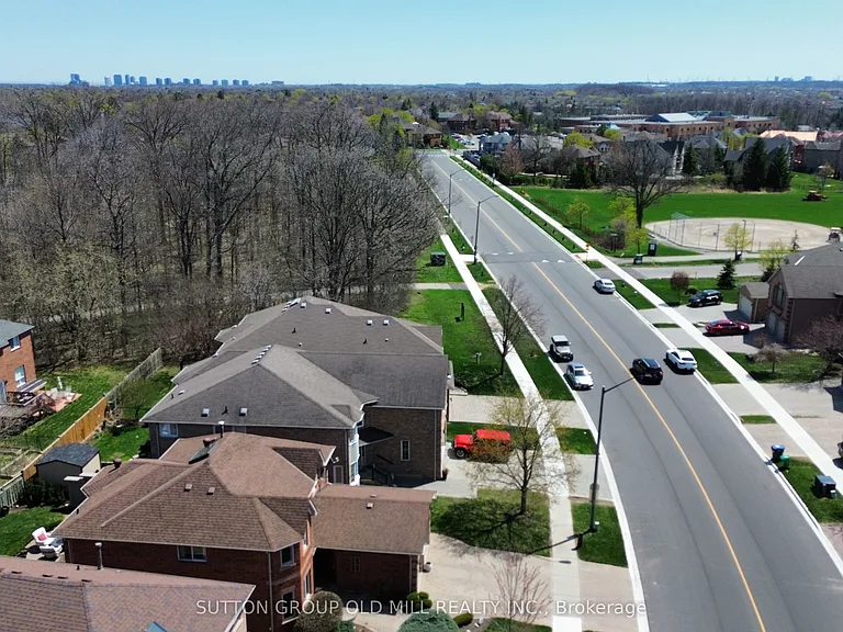 6835 Forest Park Dr — Photo 32