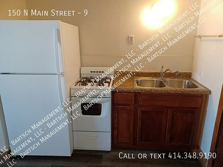 150 N Main St #9 — Photo 4