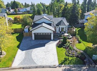 38 Menalta Pl, Sturgeon County, AB T8R1N2