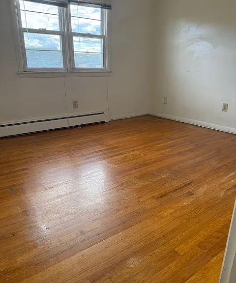 14 Sisson St #BASEMENT — Photo 5