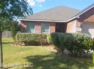 9227 Hilltop Crossing Dr, San Antonio, TX 78251