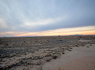3-5 Rio Del Oro Loop N, Los Lunas, NM 87031