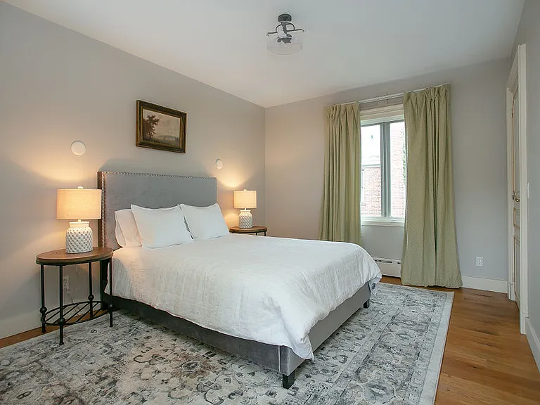 18 Sheffield Ave #2 — Photo 7